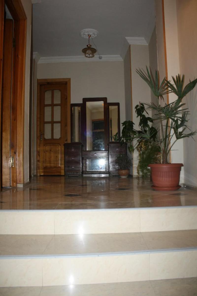 Valiko Hotel Tbilisi Bagian luar foto