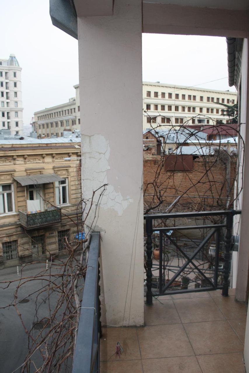 Valiko Hotel Tbilisi Bagian luar foto